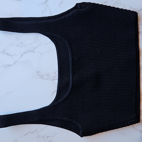Babaton Aritzia Black Sculp Knit Squareneck Ribbed Crop Top S - Picture 6 of 6